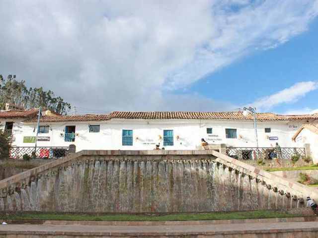 plaza de barrio san blas