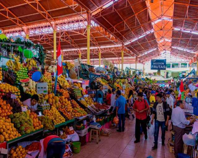 Mercado Tradicional de San Camilo